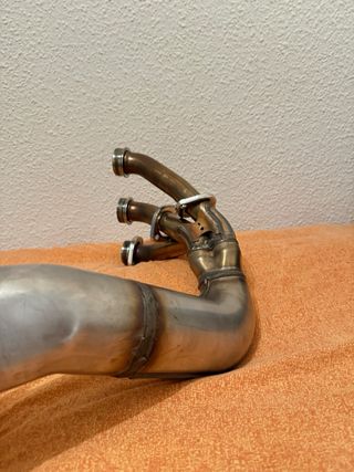 Escape Original Yamaha MT-09 SP 2024