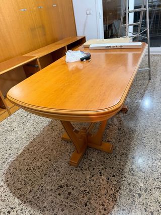 Mesa comedor madera maciza estilo clásico + sillas