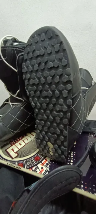 Tabla snow Head y botas Wedze