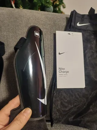 Protecciones Nike Chrg Grd Unisex Adulto talla s