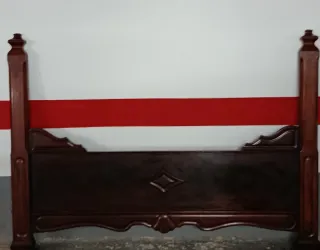 Estructura cama antigua caoba para restaurar