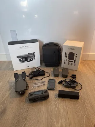 DJI Mavic 2 Pro Fly More Kit