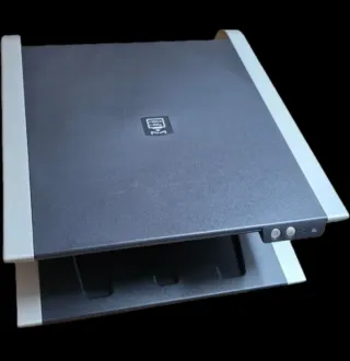 Regalo Dockstation Dell con soporte monitor