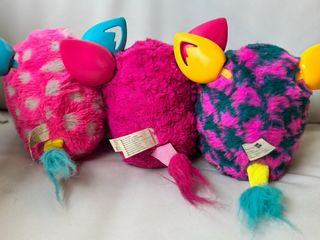 3 Muñecos Furby interactivos