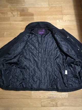 Parka de mujer negra. Talla XL. 4,40 EUROS