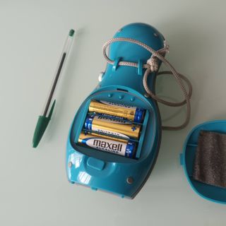 SUNSTECH. RADIO DE DUCHA.