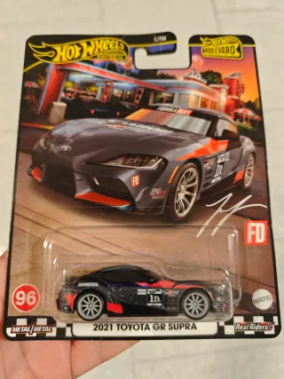Hot Wheels Premium 2021 Toyota GR Supra