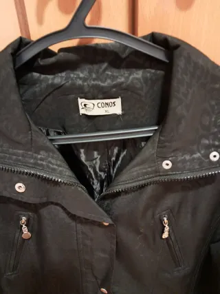 Casaco impermeável Conos preto