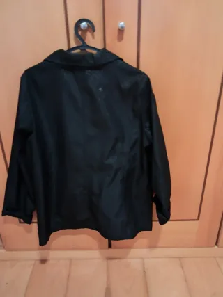 Casaco impermeável Conos preto
