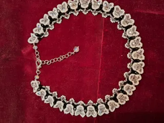 Collar de Corazones con Cristales y pedra natural