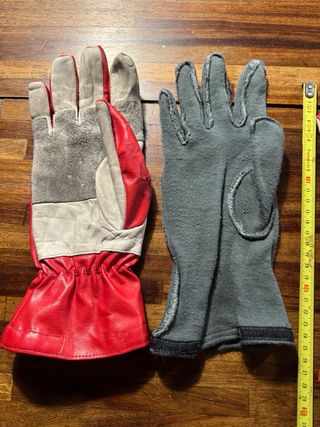 Guantes Musto Hombre Rojos