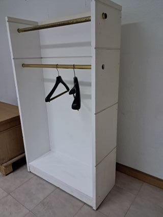 ARMARIO VESTIDOR PERCHERO con RUEDAS.