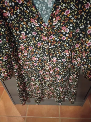 Vestido estampado floral Stradivarius