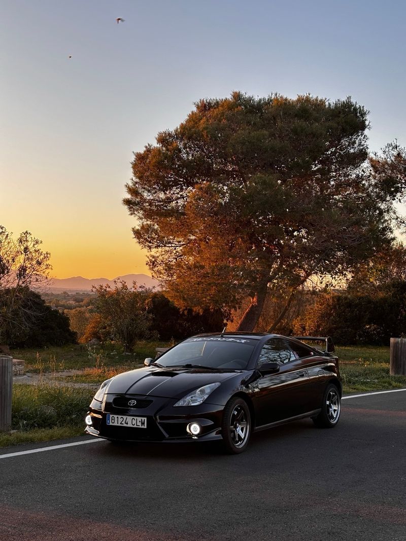 Toyota Celica 2003 - foto 1