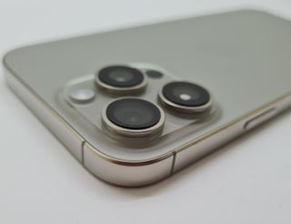 APPLE iPhone 16 Pro Max 256GB 100% Salud Batería