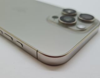 APPLE iPhone 16 Pro Max 256GB 100% Salud Batería