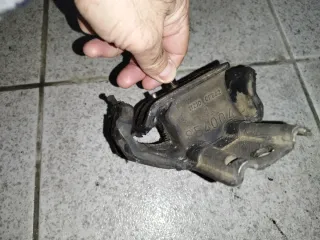 Soportes apoio Motor Terrano 2 Ford Maverick td27