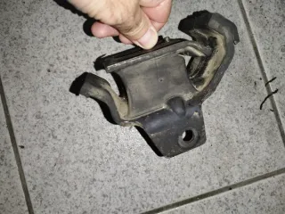 Soportes apoio Motor Terrano 2 Ford Maverick td27