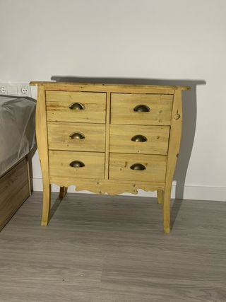 Mesita de noche aparador de madera