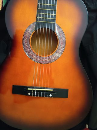 Guitarra Clásica Marrón