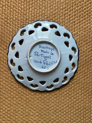 Prato decorativo em cerâmica Alcobaça