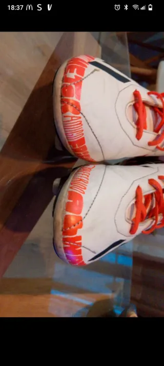 Botas Adidas niño fútbol talla 36