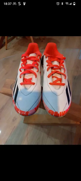 Botas Adidas niño fútbol talla 36