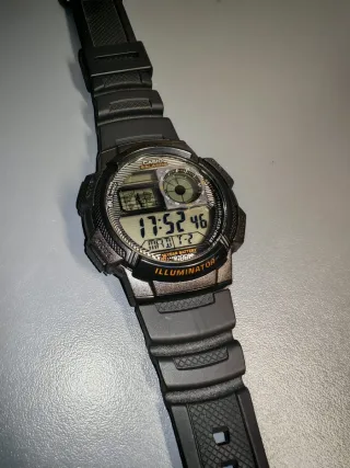 Reloj Casio AE-1000W-1AVEF