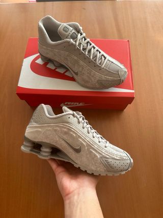 Nike Shox R4 “Beige”