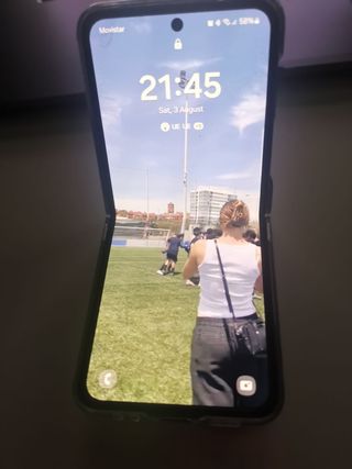 Samsung Galaxy Z Flip 4