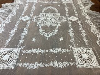 Colcha antigua encaje tul cama individual