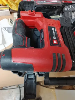 Pistola Clavos Einhell TE-CN 18 Li