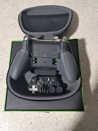 Mando Xbox Elite + 5 Juegos