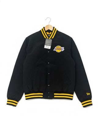 Cazadora New Era Lakers Talla S Sin Estrenar