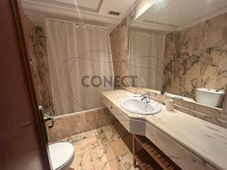 Piso en alquiler en Ermitagaña - Mendebaldea en Pamplona