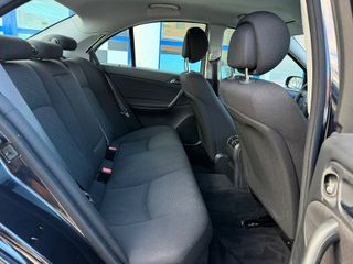 Mercedes-Benz Clase C C 180 K Elegance