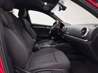 AUDI A3 Sportback 30 TDI S Line desde 250€/mes*