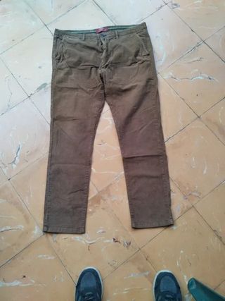 Pantalones hombre a 3