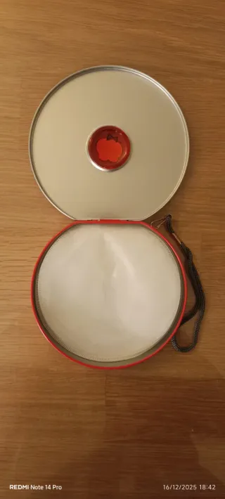 Porta CD Pringles rosso