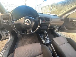 Volkswagen Golf 2001