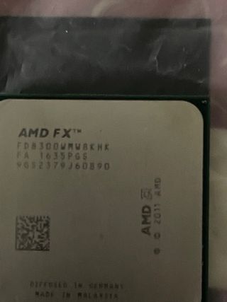 Componentes PC: Placa Base MSI, CPU, GPU, RAM