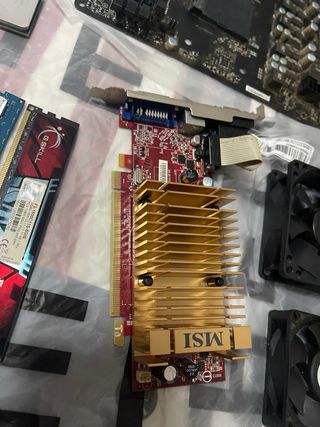 Componentes PC: Placa Base MSI, CPU, GPU, RAM