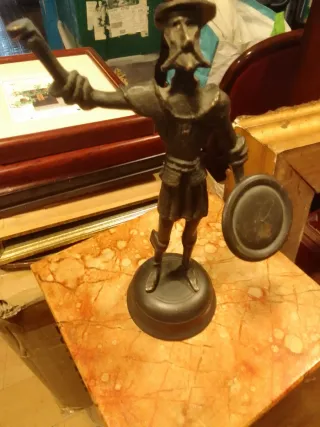 Figura de Bronce Don Quijote