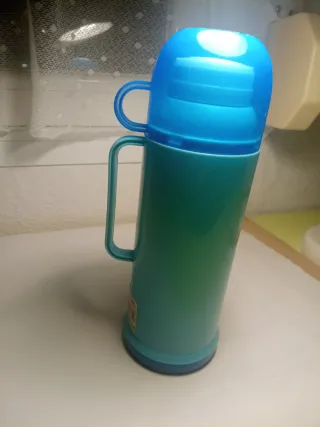 Termo para líquidos fríos o calientes