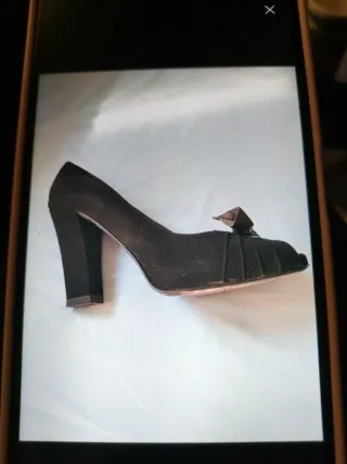 Zapatos de ante negros talla 39