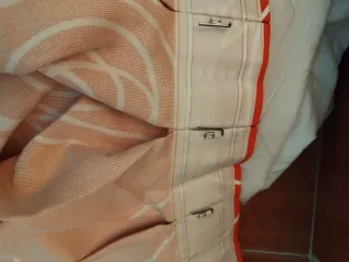 4 cortinas confeccionadas con diseño y cojines