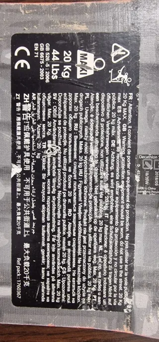 Tabla skate infantil coche rojo