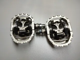Pedales Shimano SPD