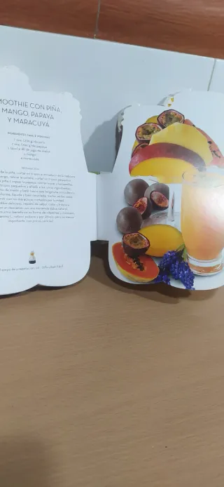 Zumos y Smoothies: 50 Recetas fáciles