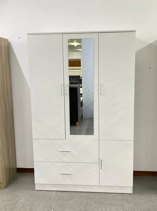 Nuevo armario de 3 puertas ECONOMICO!!